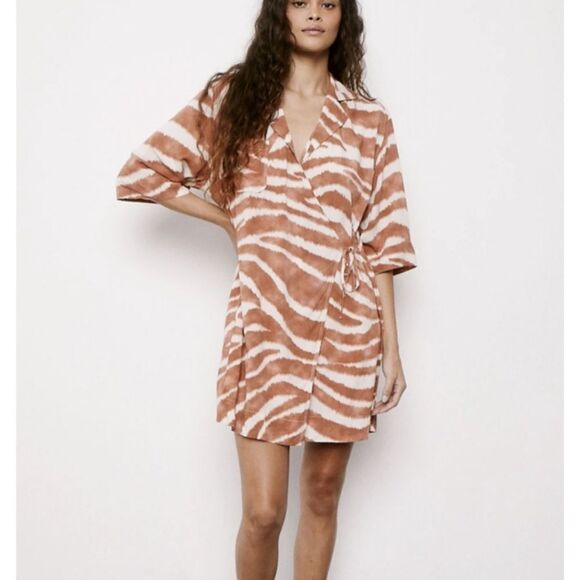 Pistola Fiona Wrap Tiger Print Dress Size XS - Picture 1 of 7